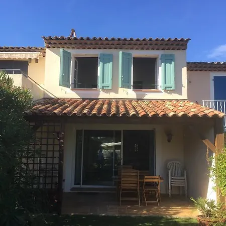La Vie Est Belle Roquebrune-sur Argens
